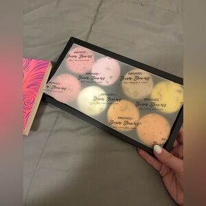 NWT shower steamers 8pack!